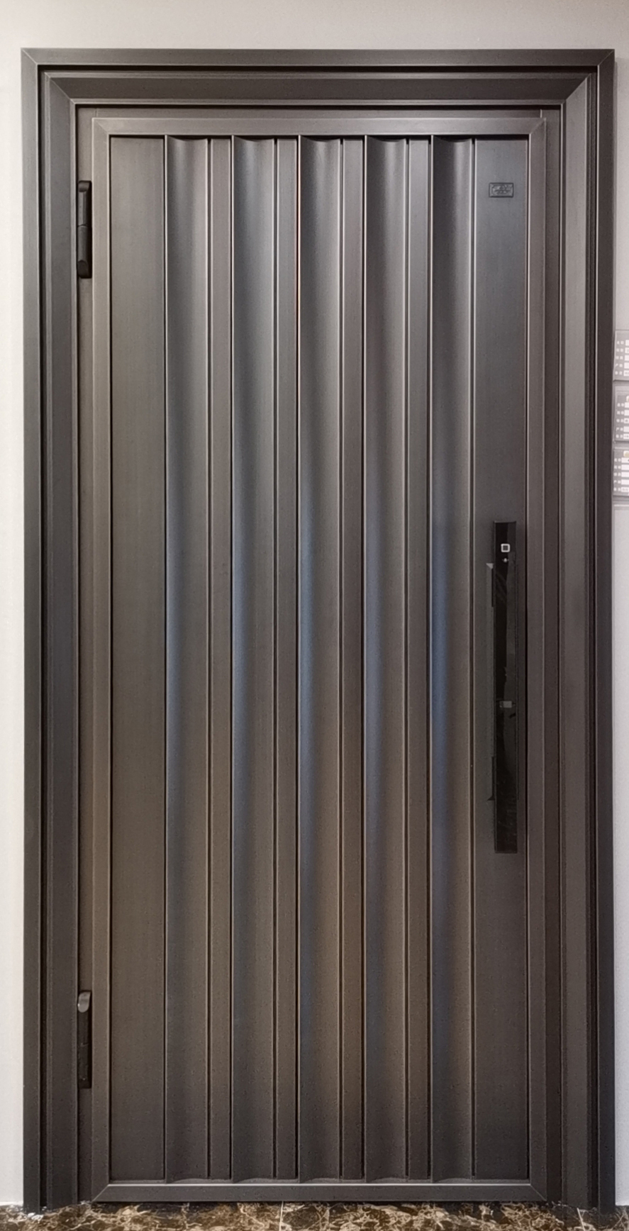 JP1032